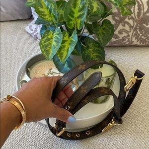 Authentic Louis Vuitton Métis Strap only